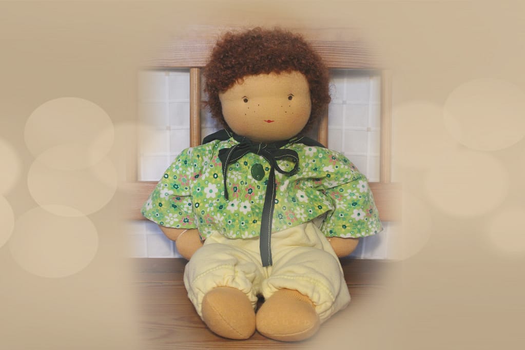 Stoffpuppen nach Waldorfart: Weiche Puppen für Babys und Kinder aus natürlichen Materialien