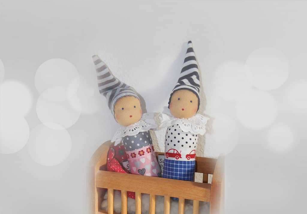 Handgemachtes Babyspielzeug aus Stoff: Greifling und Rassel