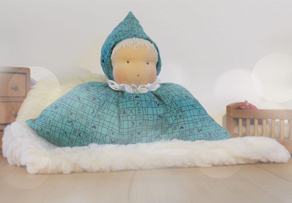 Babyspielzeug zum Knuddeln: Spieluhr für Babys